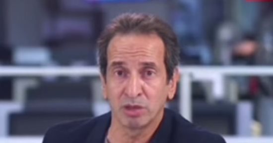 وليد ماهر عن وائل جمعة: أول مرة أشوف مدير كرة لابس تيشيرت وشورت على الخط