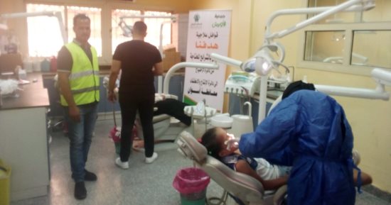 التحالف الوطنى ينظم قافلتين طبيتين لـ425 مريضًا فى أسوان.. صور