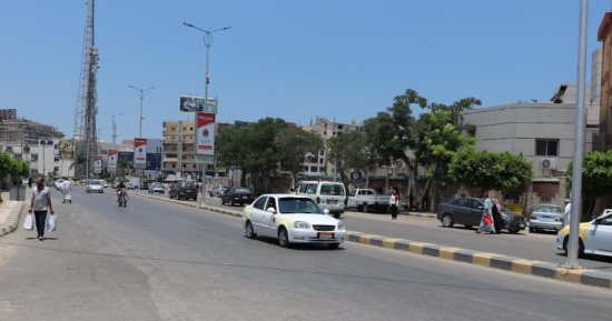 طقس حار ورياح ساخنة ورطوبة عالية نهارا معتدل ليلا بكفر الشيخ 