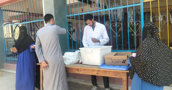 قافلة جامعة قناة السويس تصل الوادي الأخضر.. الكشف على 467 حالة طبية و960 بيطرية 