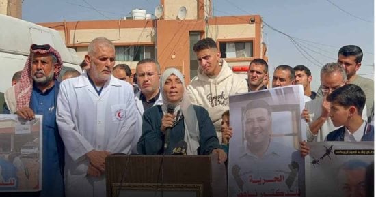 "الأطقم الطبية بغزة.. وجع فى القلب ورسالة لا تنكسر".. طبيبة تواجه الموت بغرف الولادة وزوجة تنتظر زوجها المعتقل.. راوية الحرازين لـ"اليوم السابع": أنقذنا الأمهات على ضوء الهواتف.. وأريد العودة لبيتي لو كان ركاما