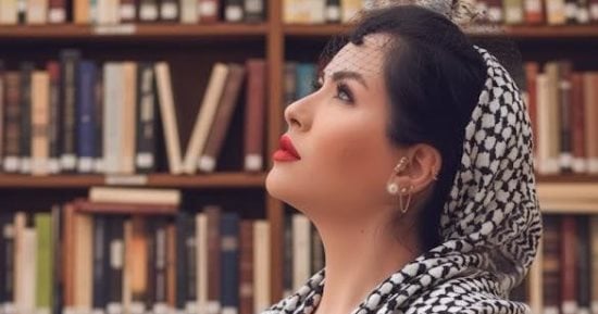 من ألم الإنسان لحكاية الوطن.. الشاعرة أفنان جولانى تروي رحلة الكتابة بين "كان لي" و"عبق الأرض".. الروائية المقدسية لـ"اليوم السابع": أكتب معاناة فلسطين وأحفظ ذاكرة القدس.. الحرب عمقت وجعي وقلمي فعل مقاومة