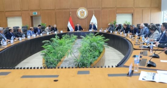 وزير التعليم العالى: التوسع فى التخصصات الحديثة بالجامعات التكنولوجية وفقًا لاحتياجات سوق العمل.. تشكيل لجنة عليا لاختيار القيادات الجامعية.. وإعداد خريجين مؤهلين يمتلكون المهارات العلمية والعملية