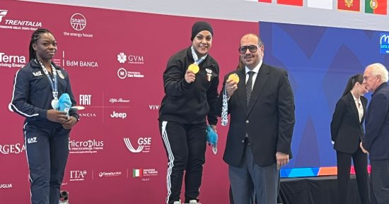 سارة سمير تحصد الذهبية الثانية فى دورة ألعاب البحر المتوسط بحضور رئيس اللجنة الأوليمبية