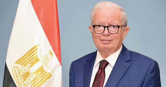 نائب رئيس الوزراء للشؤون الاقتصادية يعود إلى القاهرة بعد مشاركته فى قمة شنغهاى