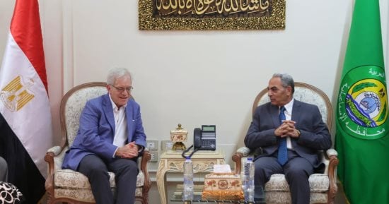 محافظ الإسماعيلية يبحث مع القائم بأعمال السفير الأمريكى تعزيز الاستثمار