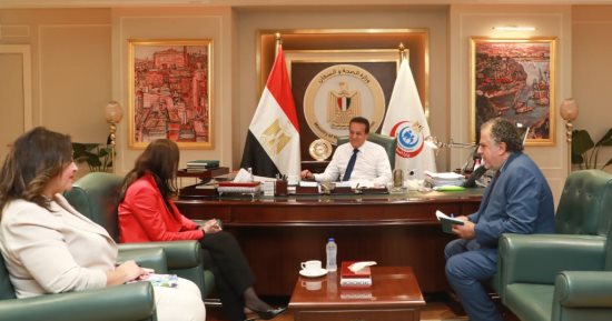 وزير الصحة يستقبل سفيرة مصر بتنزانيا لبحث تعزيز التعاون بين البلدين