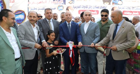 محافظ القاهرة يفتتح معرض «مدارس ومستلزمات البيت المصرى» بشارع أحمد بدوى بشبرا