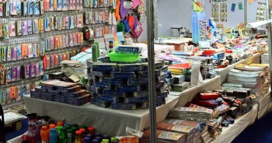 أسعار الأدوات المدرسية فى معرض أهلا مدارس بفيصل.. تخفيضات على الكشاكيل
