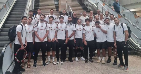 استقبال منتخب اليد أبطال الميدالية الذهبية فى ألعاب البحر المتوسط بالورود