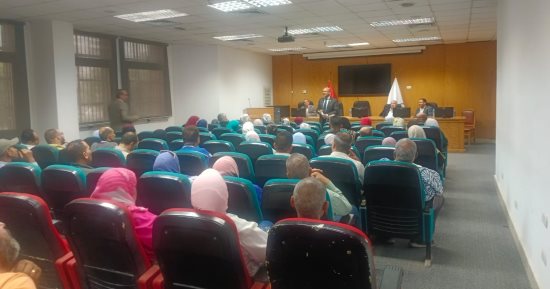 جامعة العاصمة تنظم ندوة حول الدعم الفني لأعمال الموارد البشرية بالتعاون مع جهاز التنظيم والإدارة