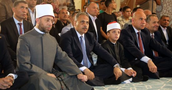 العيد القومي لمحافظة الشرقية.. وزير الأوقاف يؤدى صلاة الجمعة بمسجد الفتح
