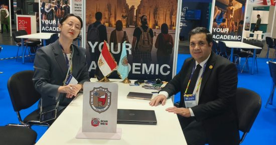 جامعة سوهاج تعقد 10 لقاءات دولية فى أول أيام مشاركتها بمؤتمر EAIE 2026 بجلاسكو