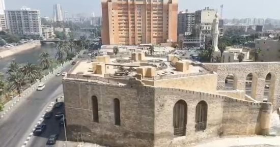 المرحلة الثانية لتطوير سور مجرى العيون.. انطلاق أعمال الترميم والإنارة من فم الخليج وإنشاء مسار تشجيري وممشى سياحي.. محافظ القاهرة: التركيز على التشجير الفترة القادمة تنفيذاً لتوجيهات رئيس الجمهورية.. صور