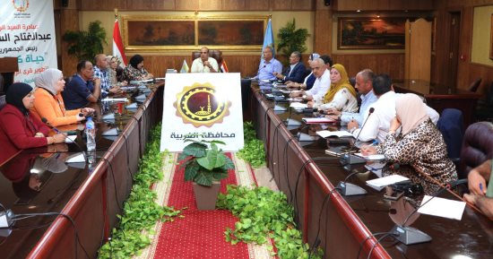 محافظ الغربية يتابع الاستعدادات النهائية لانطلاق العام الدراسى الجديد