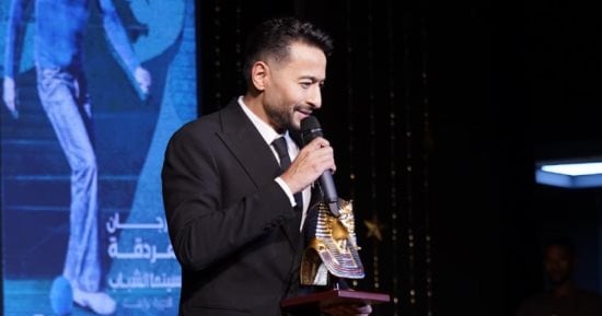 حمادة هلال يحتفل بتكريمه فى مهرجان الغردقة ويغنى يا ناسينا لأول مرة