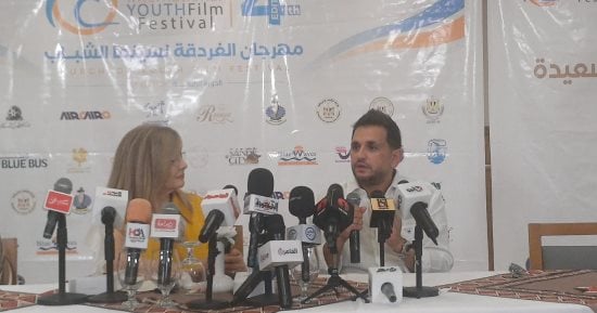 من العندليب ومنير إلى مسرح مصر.. مصطفى خاطر يكشف محطات من مشواره الفنى