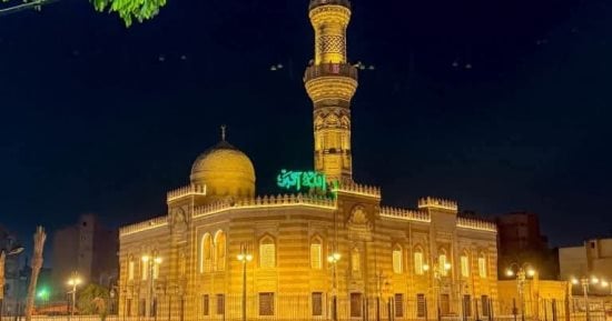 سحر القاهرة.. منطقة السيدة عائشة  وسور مجرى العيون تبهر الزوار