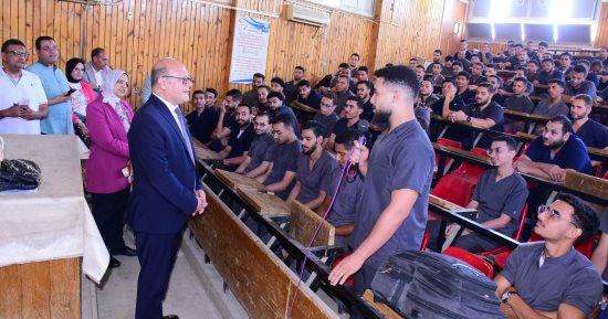 900 طالب وطالبة امتياز بالتمريض فى سوهاج يتلقون التدريب التوجيهى