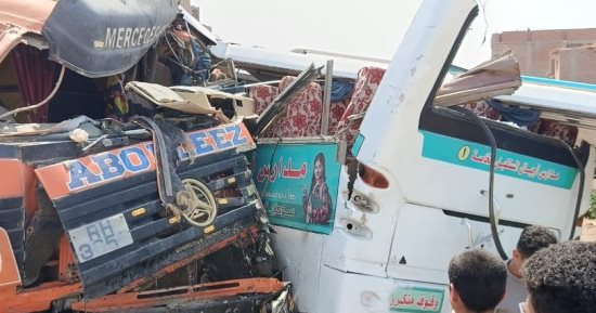 أسماء المصابين بتصادم أتوبيس مدرسة خاصة مع جرار فى المنشاة بسوهاج..  صور