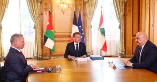 تصعيد في جنوب لبنان.. واجتماع باريس التحضيري لمؤتمر دعم الجيش اللبناني يبحث خارطة طريق حصر السلاح وترتيبات ما بعد "يونيفيل".. تباين  فرنسى ـ أمريكى بشأن الترتيبات الأمنية المطروحة بعد مغادرة "اليونيفيل"