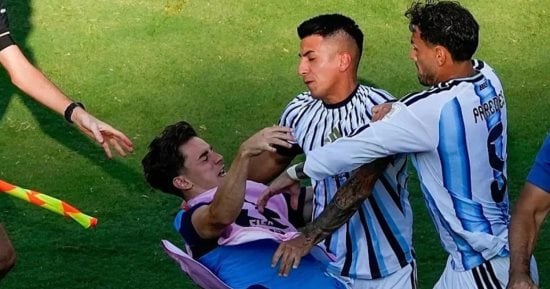 فيفا يؤيد قرار إيقاف جافي مباراة واحدة بعد نهائي كأس العالم