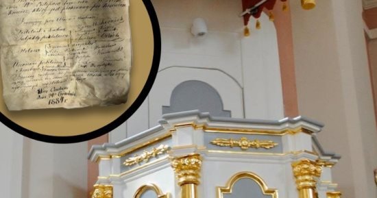 اكتشاف "كبسولة زمنية" عمرها 140 عاما مخبأة داخل كنيسة بولندية
