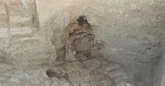 العثور على مذبح نار ومقبرة عظام فى أوزبكستان.. ما القصة؟