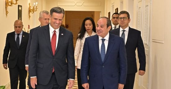 الرئيس السيسى يؤكد موقف مصر الثابت فى دعم أمن وسيادة الدول العربية ورفض أى اعتداء عليها