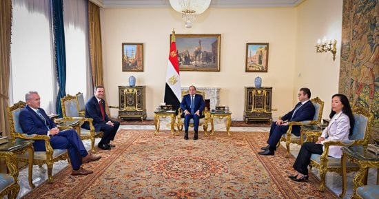 الرئيس السيسى يؤكد دعم مصر الكامل للجهود الرامية إلى التوصل لاتفاق شامل ينهي الأزمة الإيرانية