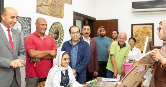 رئيس جامعة دمنهور يلتقى الطلاب المشاركين فى أسبوع شباب الجامعات