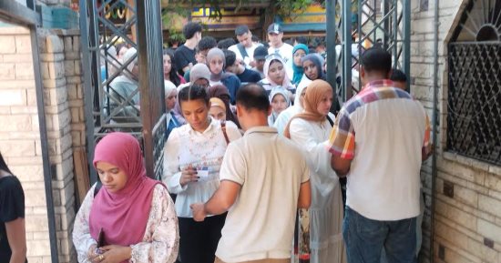 بعد منع طلاب وطالبات دخول جامعة بنها بالبناطيل المقطعة والشبشب.. اعرف المحظورات