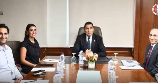 وزير الرياضة يبحث خطط إعداد المنتخب الوطنى مع رئيس اتحاد الإسكواش