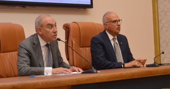 فى جلسة للاستعلامات بمشاركة الإعلام الأجنبي.. وزير الري يكشف الوضع المائي بالأرقام: مصر دولة سلام قوية ولن نغض الطرف عن مصالحنا الوجودية.. نتعاون مع حوض النيل وفق القانون الدولي ونرفض فرض الأمر الواقع