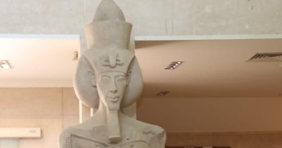 هنا عاصمة مصر فى عهد إخناتون ونفرتيتى..  آثار تل العمارنة بالمنيا شاهدة على التاريخ