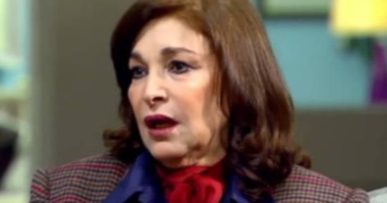 القصة الكاملة لاعتزال نادية رشاد التمثيل وكتابة السيناريو