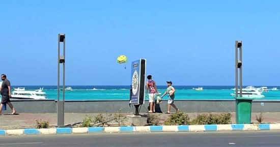 شواطئ مطروح بعد زحام الصيف.. هدوء وطبيعة خلابة وأجواء ممتعة.. صور