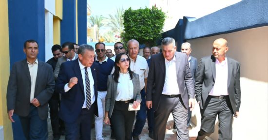 محافظ البحيرة تفتتح مدرسة الشراقوة وتجهيزات مدرسة العطف بتكلفة 21 مليون جنيه