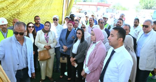 محافظ البحيرة تتفقد توسعات محطة الصرف الصحى بشبراخيت بتكلفة 600 مليون جنيه