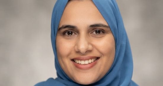 الأديبة مي مجدي تحكي تجاربها في أدب الرحلات علي الإذاعة الثقافية