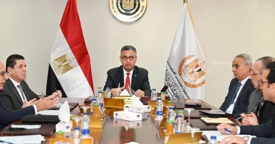 وزير التموين يعلن تطبيق المرحلة الثانية من مبادرة تخفيض الأسعار غدا.. طرح 18 سلعة جديدة بمنافذ المجمعات الاستهلاكية وفروع كارى أون.. وحملات رقابية لمتابعة الالتزام بالسعر المعلن
