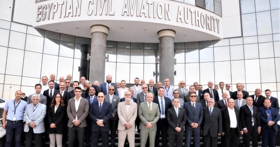 سلطة الطيران المدنى تستعرض حزمة جديدة من الإجراءات لتطوير آليات التدريب ودعم شركات الطيران.. سامح الحفنى: هدفنا تبسيط الإجراءات ورفع كفاءة الكوادر البشرية من طيارين وضيافة ومهندسين مع الحفاظ على متطلبات السلامة