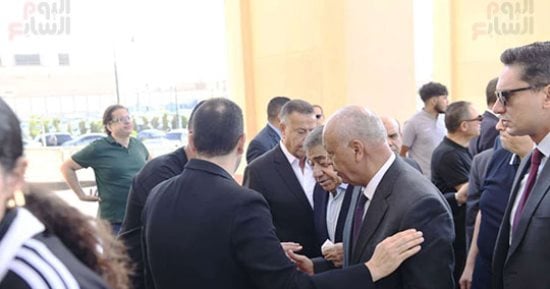 بعد قليل.. تشييع جثمان المستشار أحمد الزند من مسجد المشير طنطاوي