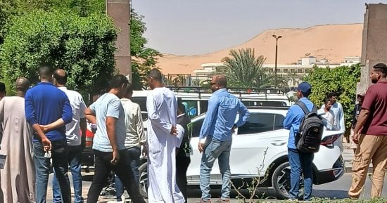 إصابة شخصين في تصادم سيارتي ملاكي بكورنيش النيل بأسوان