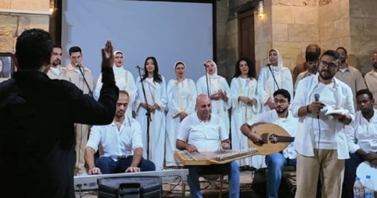 وائل فتحى يطلق "فى صحة الميتافيرس".. ديوان جديد وتجربة مستقلة فى النشر