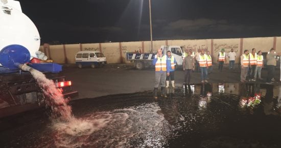 موسم النوات يبدأ في الإسكندرية.. الصليبيه الأولى تضرب المحافظة بعد يوم واحد من نوة غسيل البلح..  أمطار متفاوتة على مناطق متفرقة.. تعامل فوري مع تجمعات المياه.. واستعدادات مكثفه بعروس البحر المتوسط لموسم الشتاء