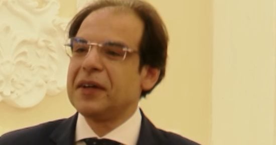 محمد الجندي: منصات التواصل الاجتماعي صُممت للاستحواذ على العقول