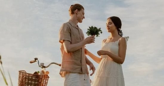 مش بتوع كلام.. 6 أبراج لغتها فى الحب الأفعال وأولها برج الثور
