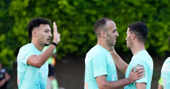 مساحات سبورت : بعثة الزمالك تصل القاهرة قادمة من رواندا بعد الفوز على الجيش بدوري الأبطال