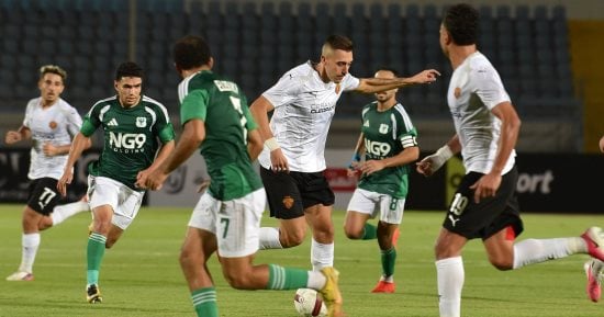 مساحات سبورت : التعادل السلبى يحسم الشوط الأول بين المصرى وأبو قير للأسمدة فى الدورى